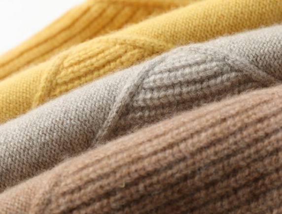 Drune | Pullover mit Beheiztem Kragen