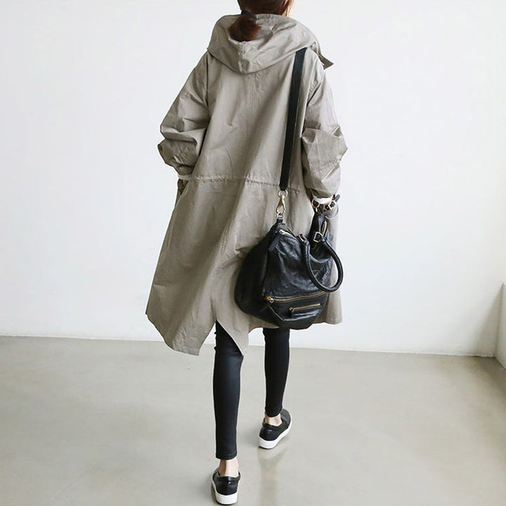 Drune | Zeitloser Trenchcoat