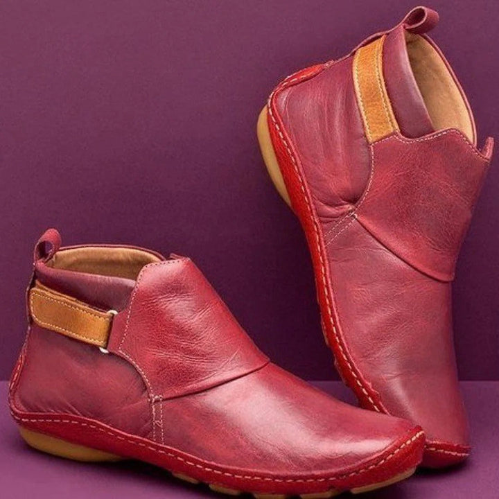 Drune | Stiefeletten - Glattleder - Runde Spitze - Riemen-Detail - Lässige Passform