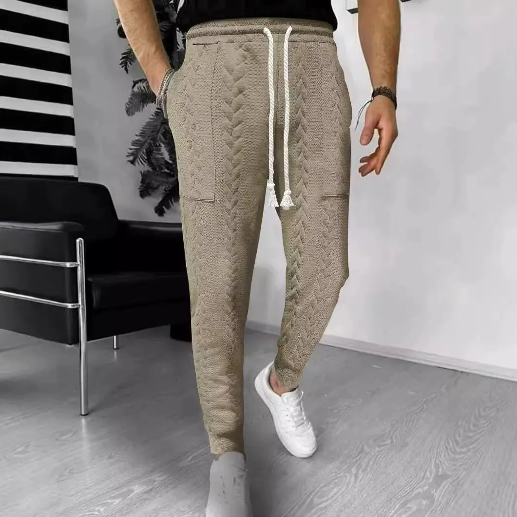 Drune | Hose Jogger Jacquard Struktur Gerade Passform Kordelzug Umschlagbeine