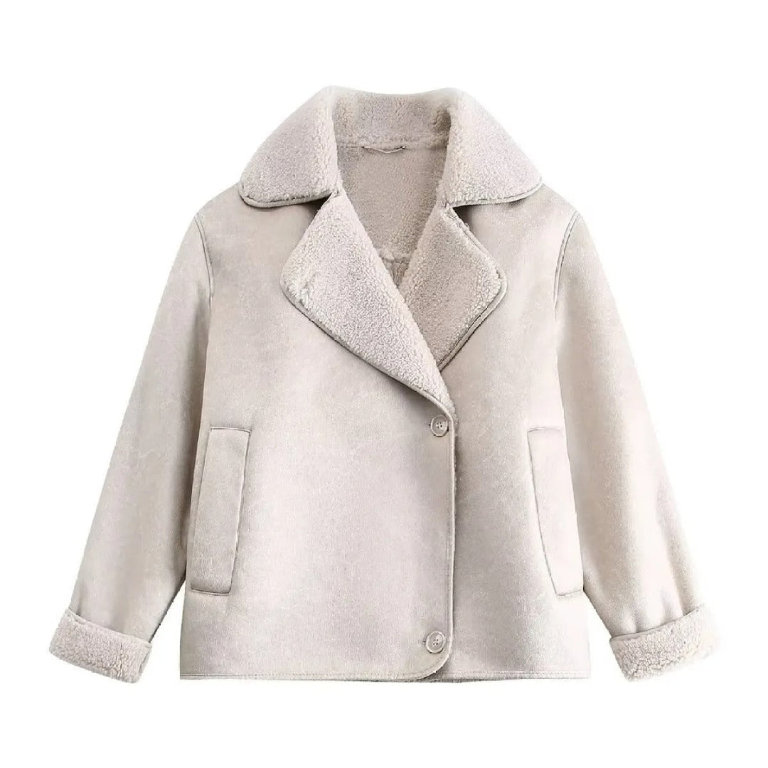 Drune | Kurze Damenjacke mit Bunny-Effekt und Schaffellfutter