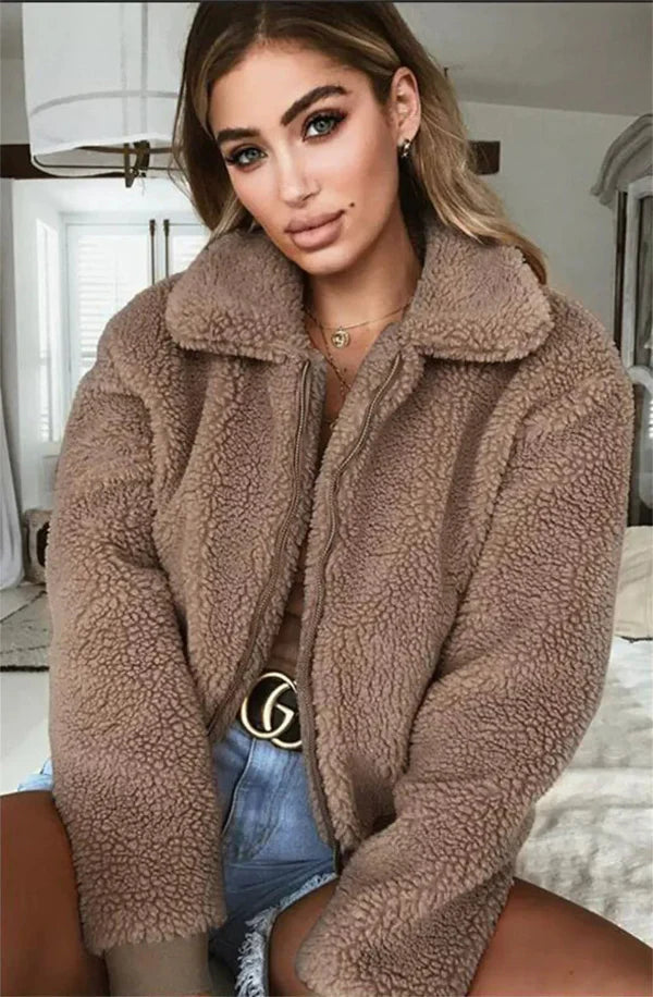 Drune | Damen Kurzjacke – Fleece – Lockere Passform – Reißverschluss vorne – Umlegekragen