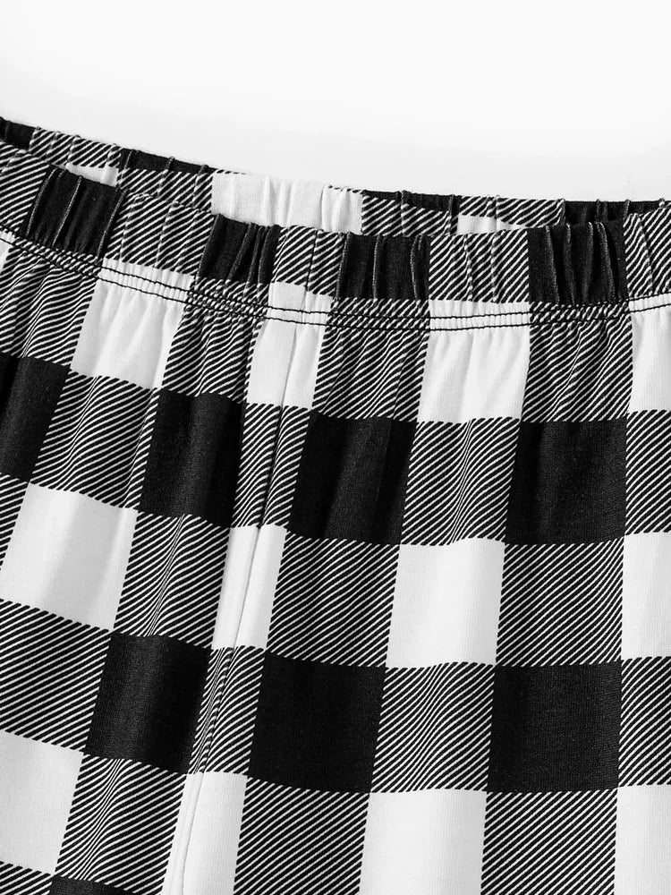 Drune | 2025 Weihnachts Crew Gemeinsam Erinnerungen Schaffen Textdruck Schwarzes Langarmshirt mit Schwarz-weissem Karohosen Familienpassende Pyjamas