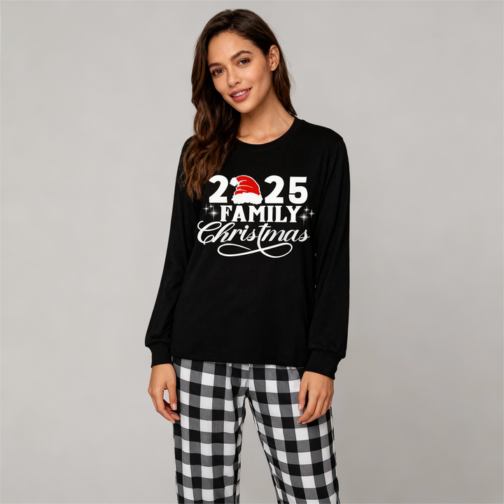 Drune | "2025 Familie Weihnachten" Buchstabenprint Schwarzes Langarmshirt mit Schwarz-Weißen Karohosen Familie Passende Schlafanzüge
