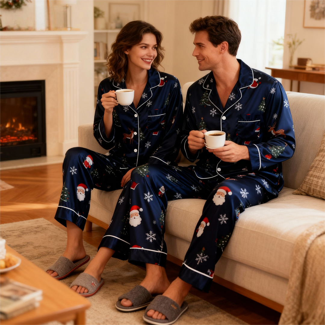 Drune | Urlaub Familie Knopf-Down Marineblau Satin Weihnachts Pyjama Set