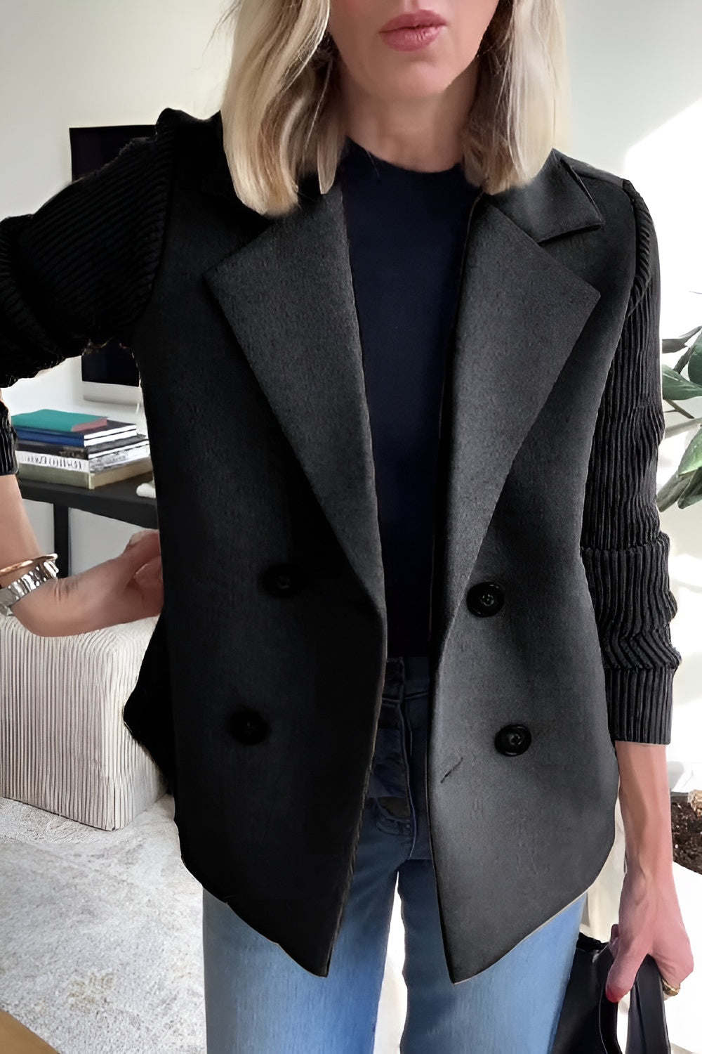 Drune | Damen Blazer aus veganer Wolle mit gestrickten Ärmeln