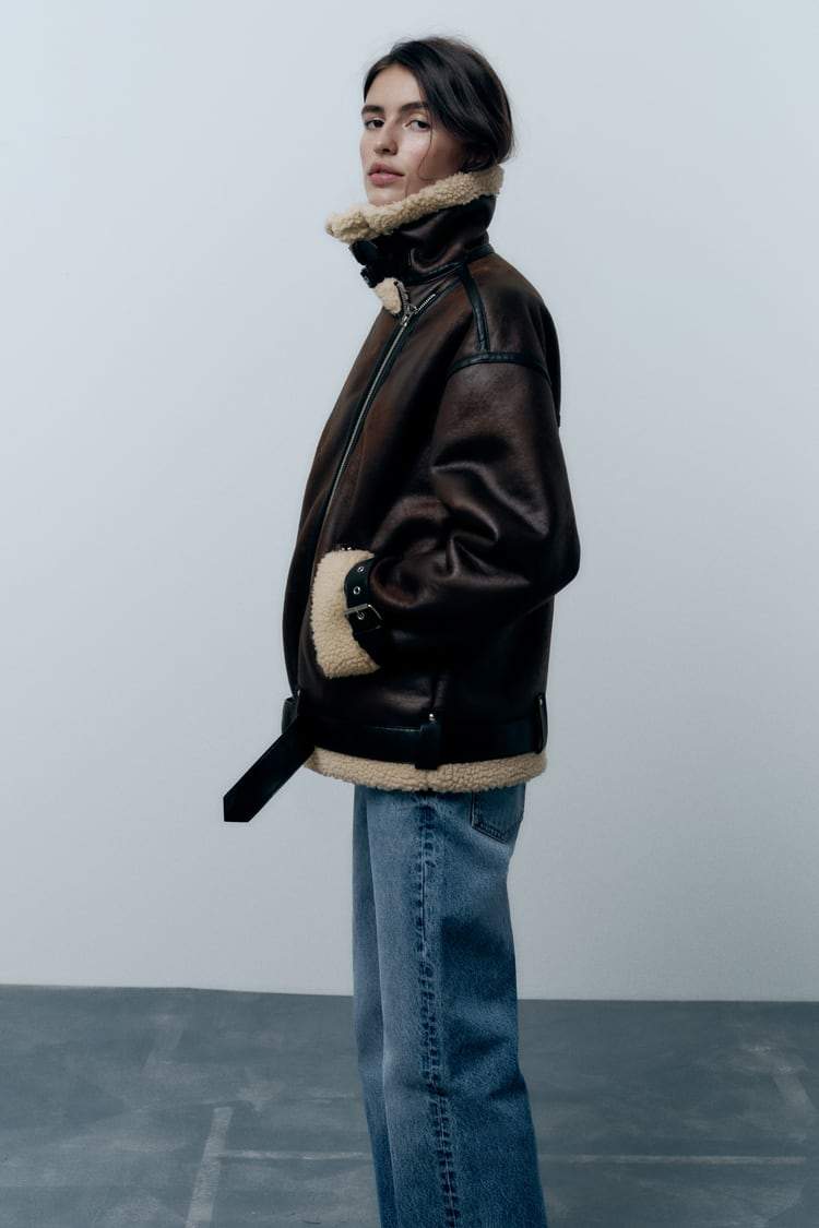 Drune | Damenjacke Mit Revers Aus Kunstleder
