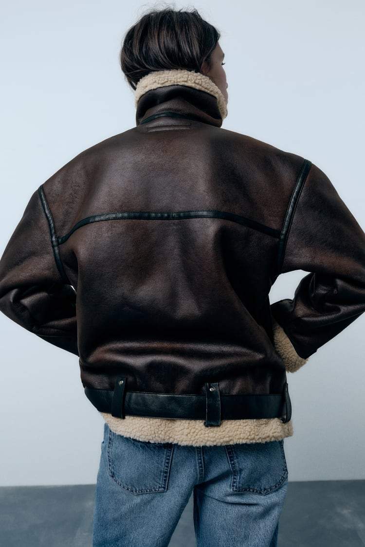 Drune | Damenjacke Mit Revers Aus Kunstleder