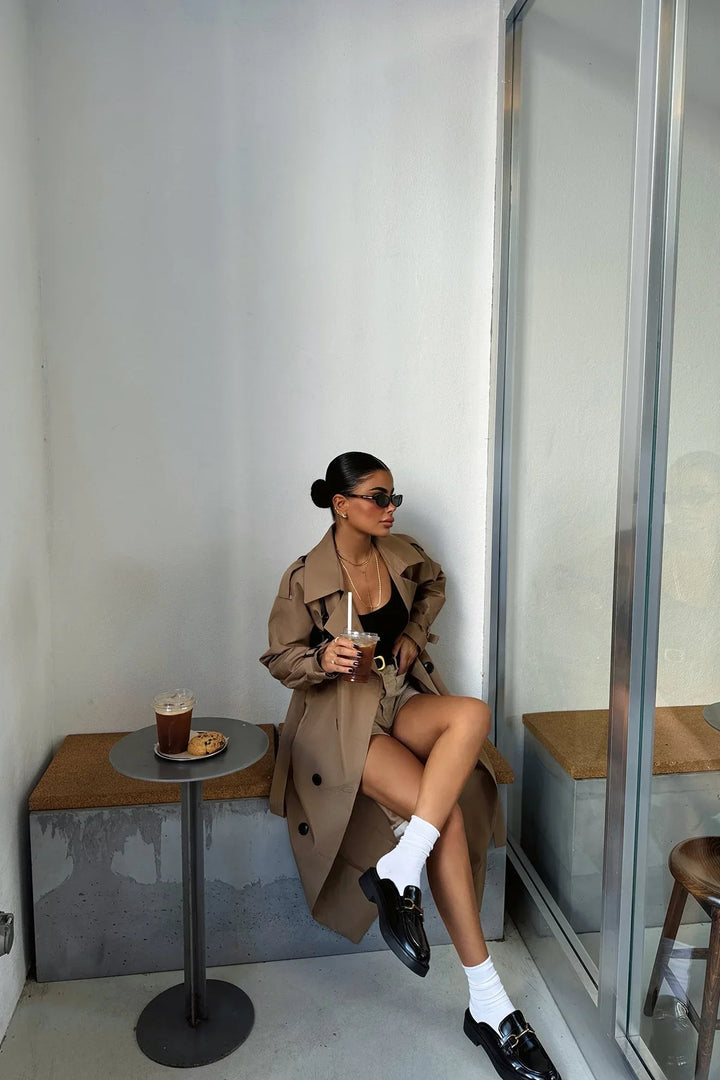 Drune | Brauner Trenchcoat in Elegantem Design für Damen