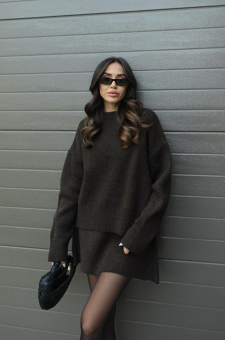 Drune | teilige Strickset - Damenpullover und Rock mit lässiger Passform