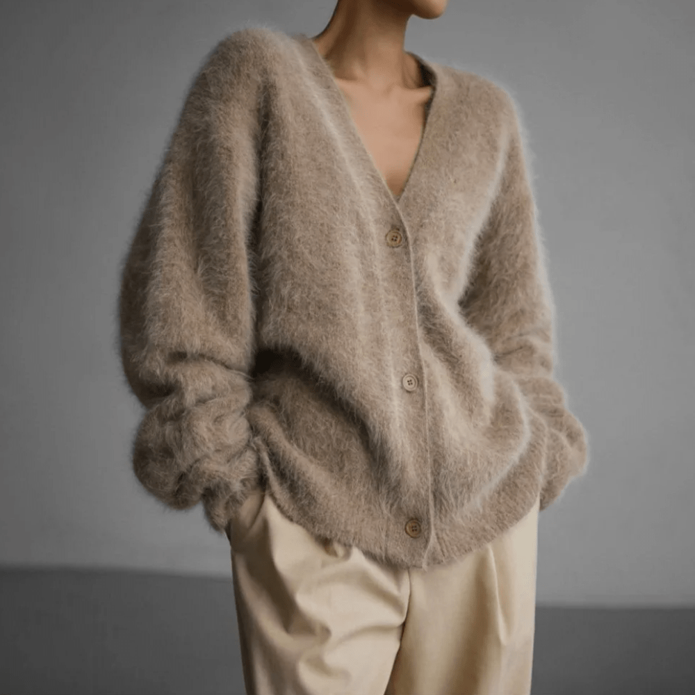Drune | Cardigan aus samtigem Strick Beige Wärme und Eleganz Cocooning