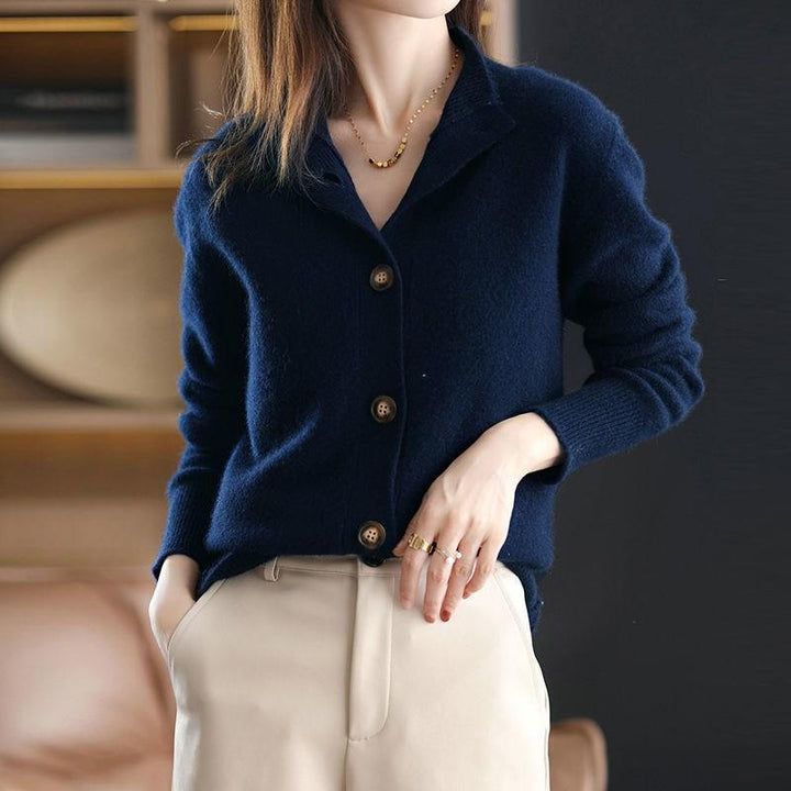 Drune | Eleganter Knopf-Cardigan Schwarz Sanft und Chic