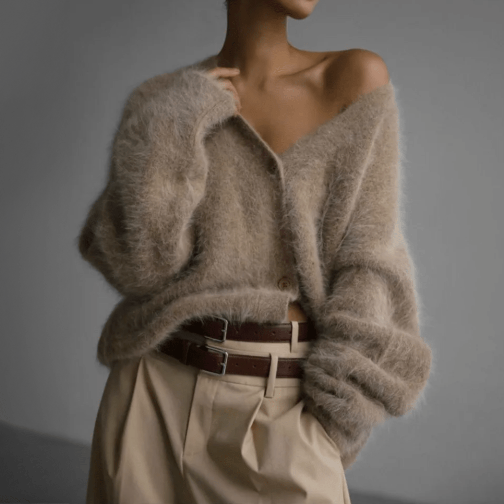 Drune | Cardigan aus samtigem Strick Beige Wärme und Eleganz Cocooning