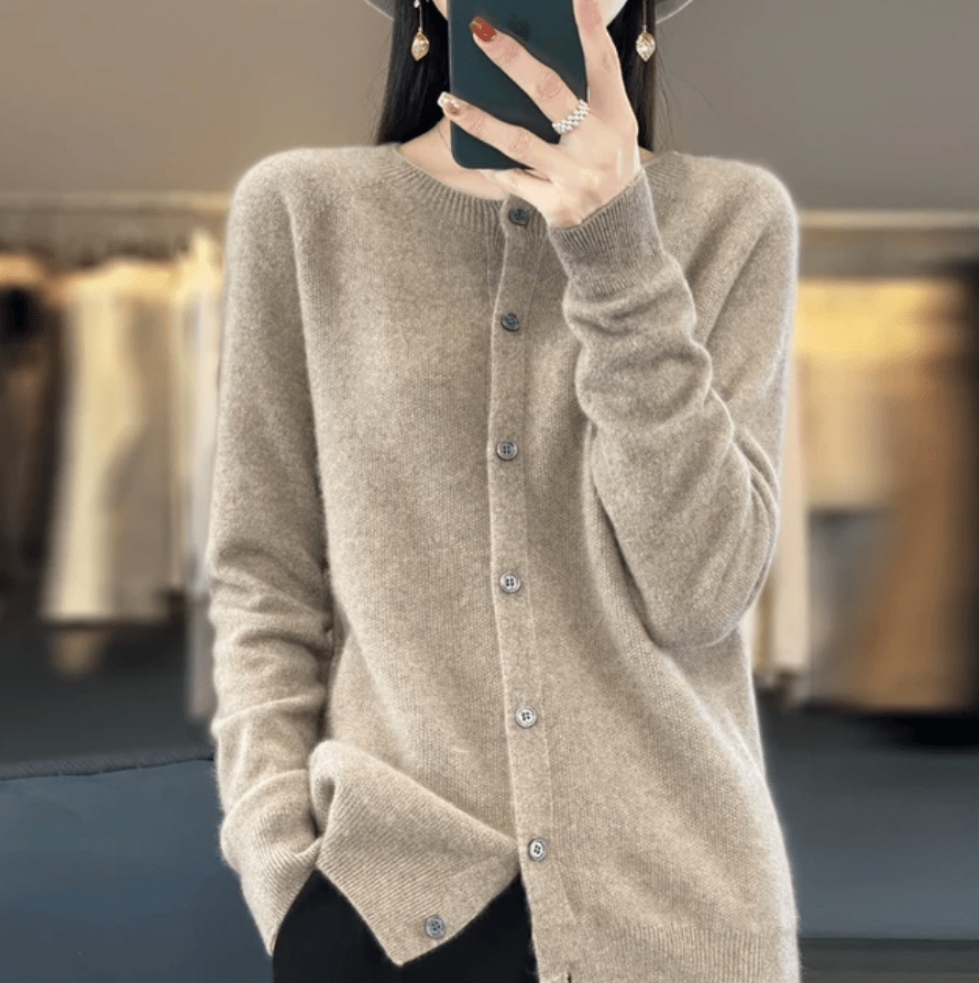 Drune | Weicher Wolle Cardigan mit Knöpfen & Eleganter Komfort und Stil