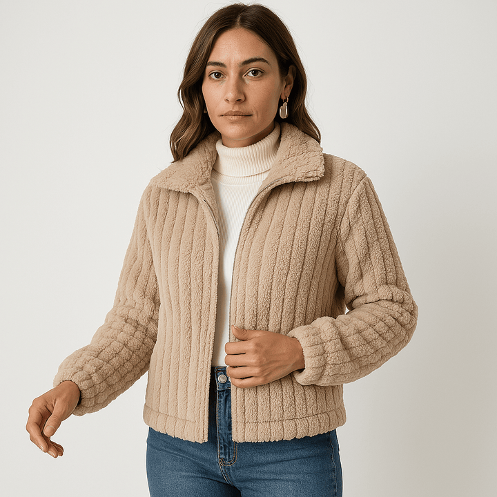 Drune | Weste Strukturierte Warme Beigefarbene Rippstrickjacke Moderne Kurze Schnitt