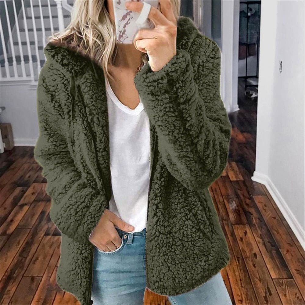 Drune | Wärmender und trendiger Kuscheljacke aus Kunstfell