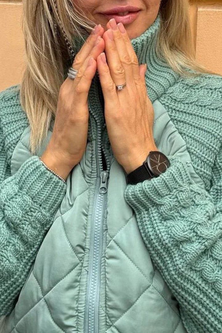 Drune | Zwei-Farben Steppjacke Beige Sanft und Texturiert