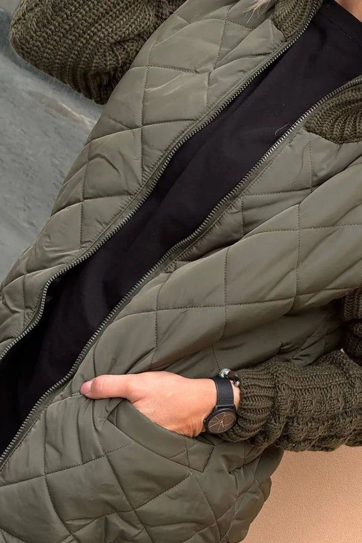 Drune | Zwei-Farben Steppjacke Beige Sanft und Texturiert
