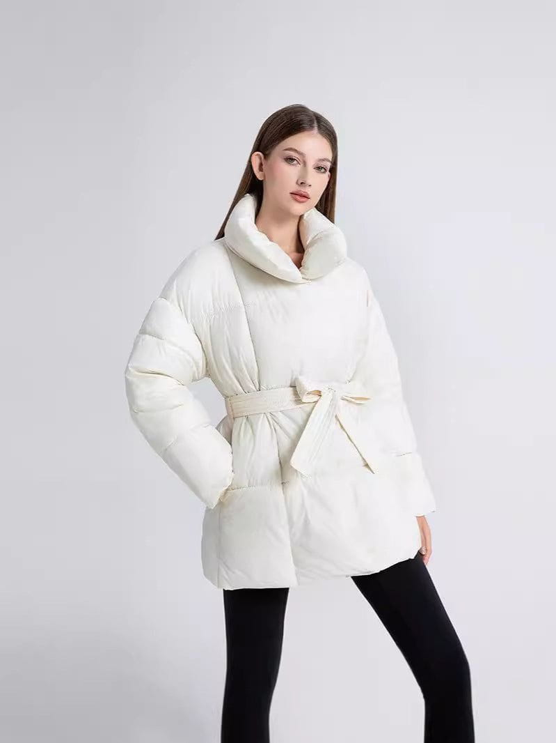 Drune | Taillierte Winterdaunenjacke Mit Hohem Kragen Warm und Elegant