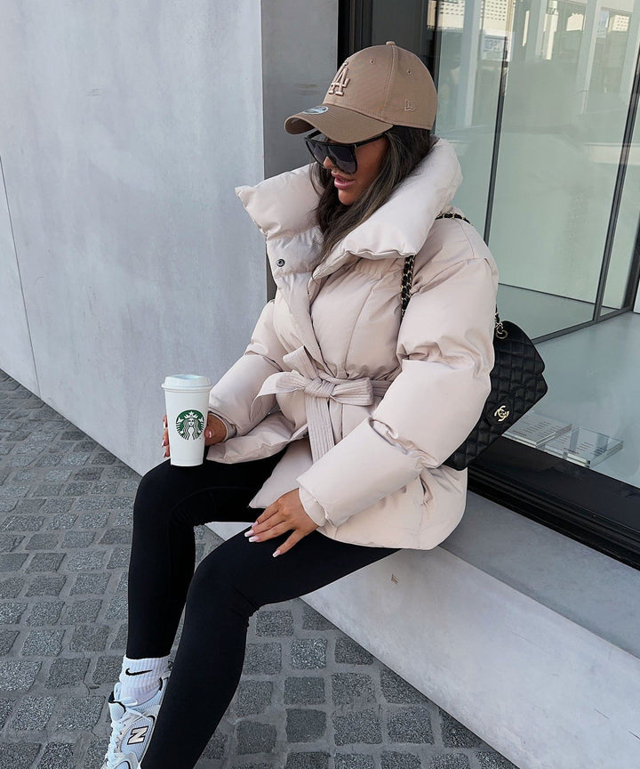Drune | Taillierter, warmer und eleganter Daunenmantel Trend Winter
