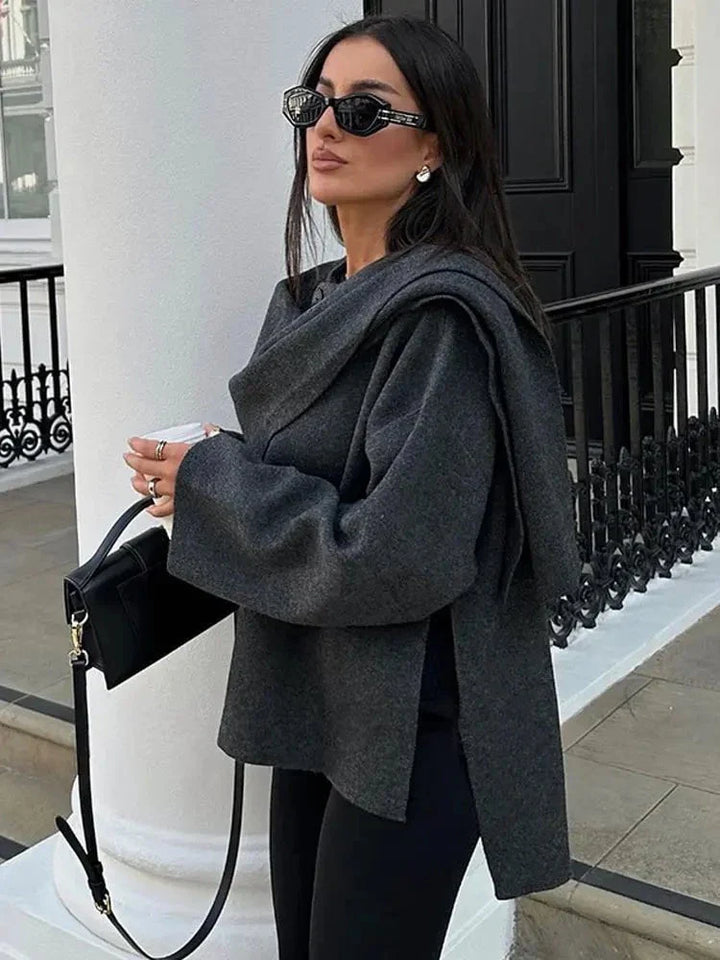 Drune | Asymmetrisch Drapierter Mantel Minimalistische Eleganz Komfort und Stil