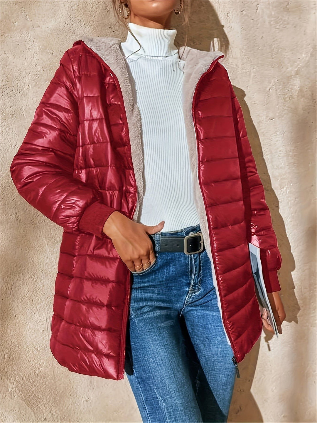 Drune | Leichte Daunenjacke mit Kapuze, bequem, warm und elegant