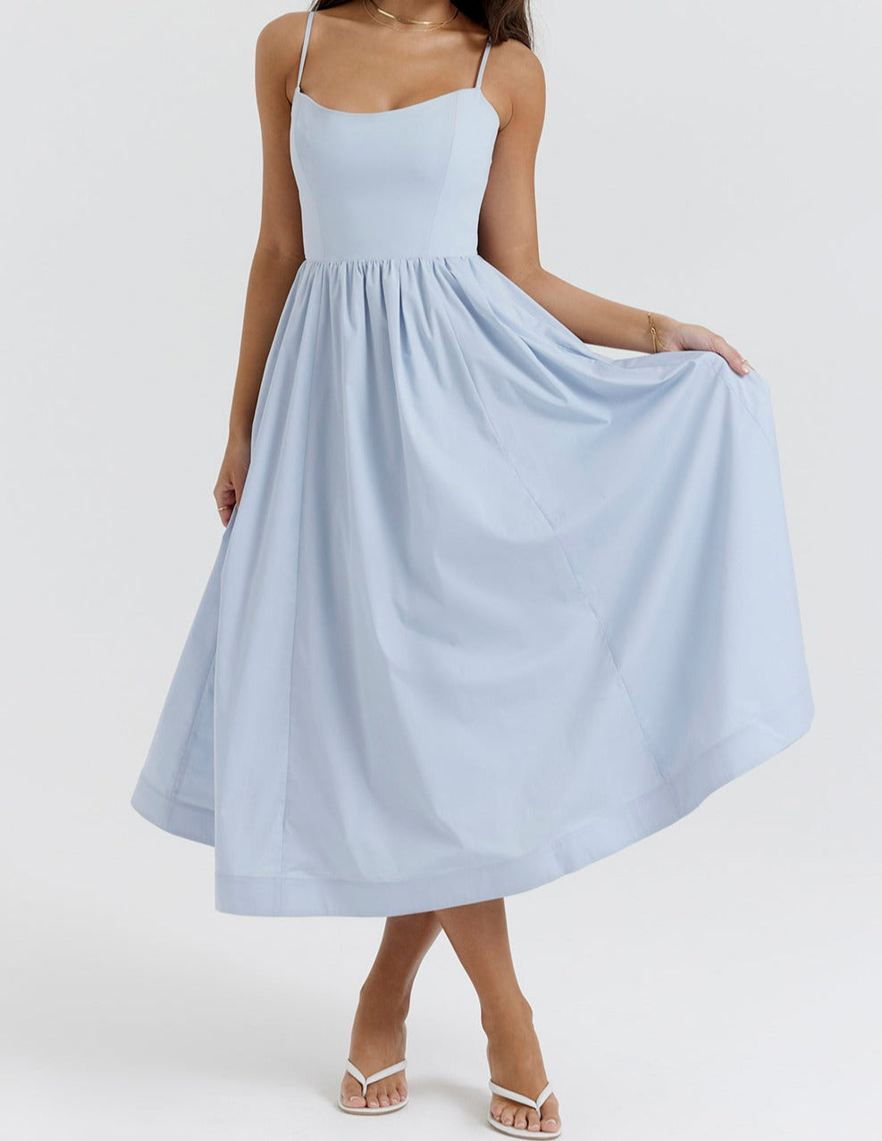 Drune | Elegantes Midikleid Look