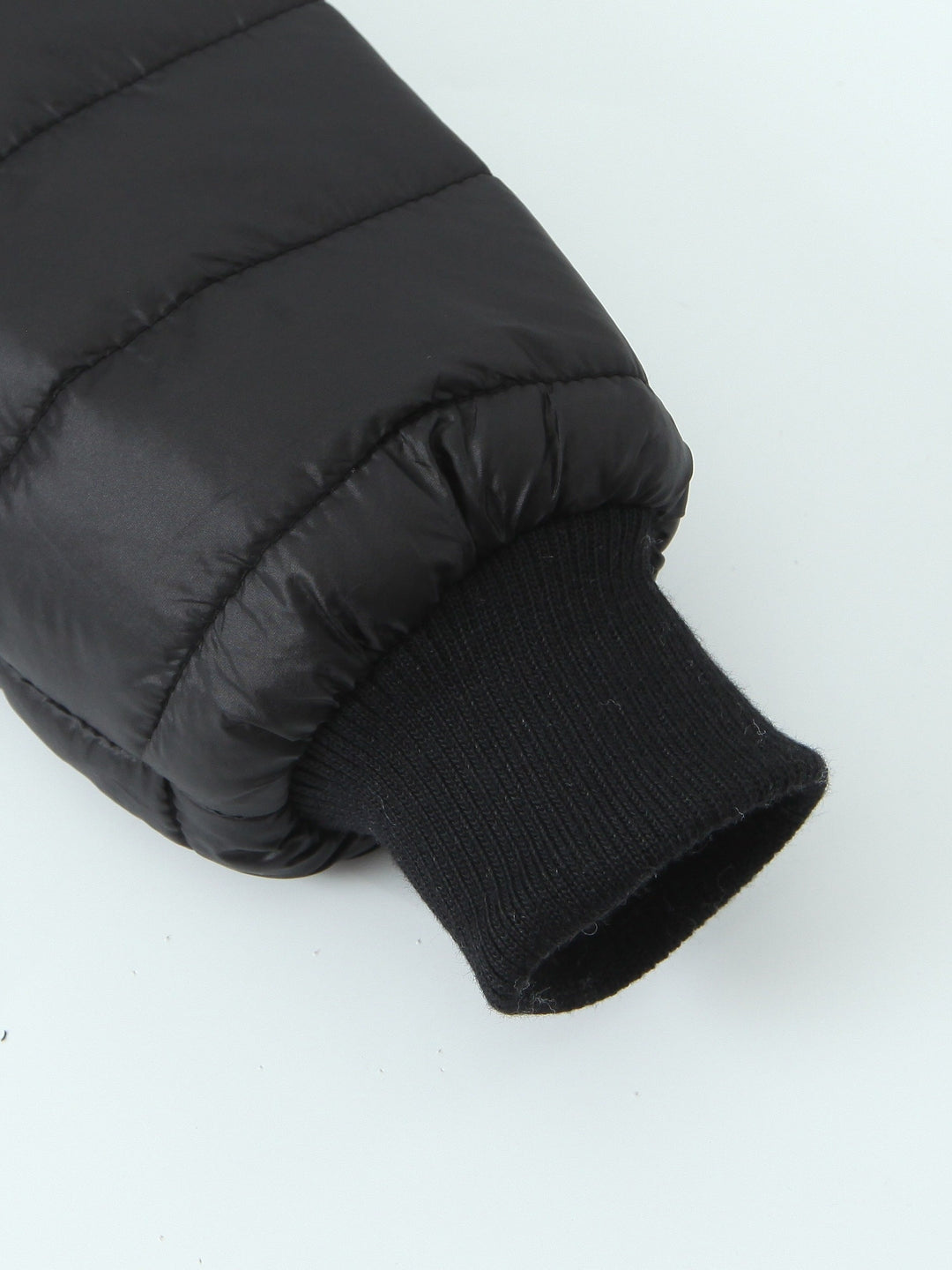 Drune | Gefütterte Damen Kapuzenjacke in einfarbigem Design