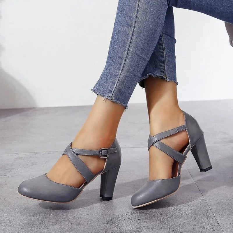 Drune | Anspruchsvolle und elegante Schuhe mit hohem Absatz