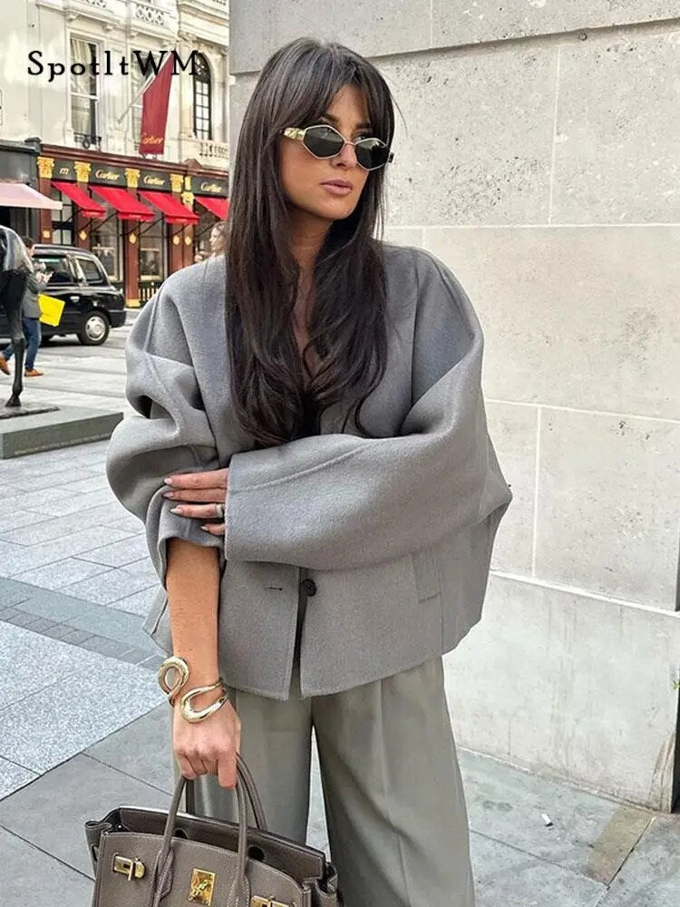 Drune | Chic Kurze Wolljacke Wollmischung Elegant und Lässig