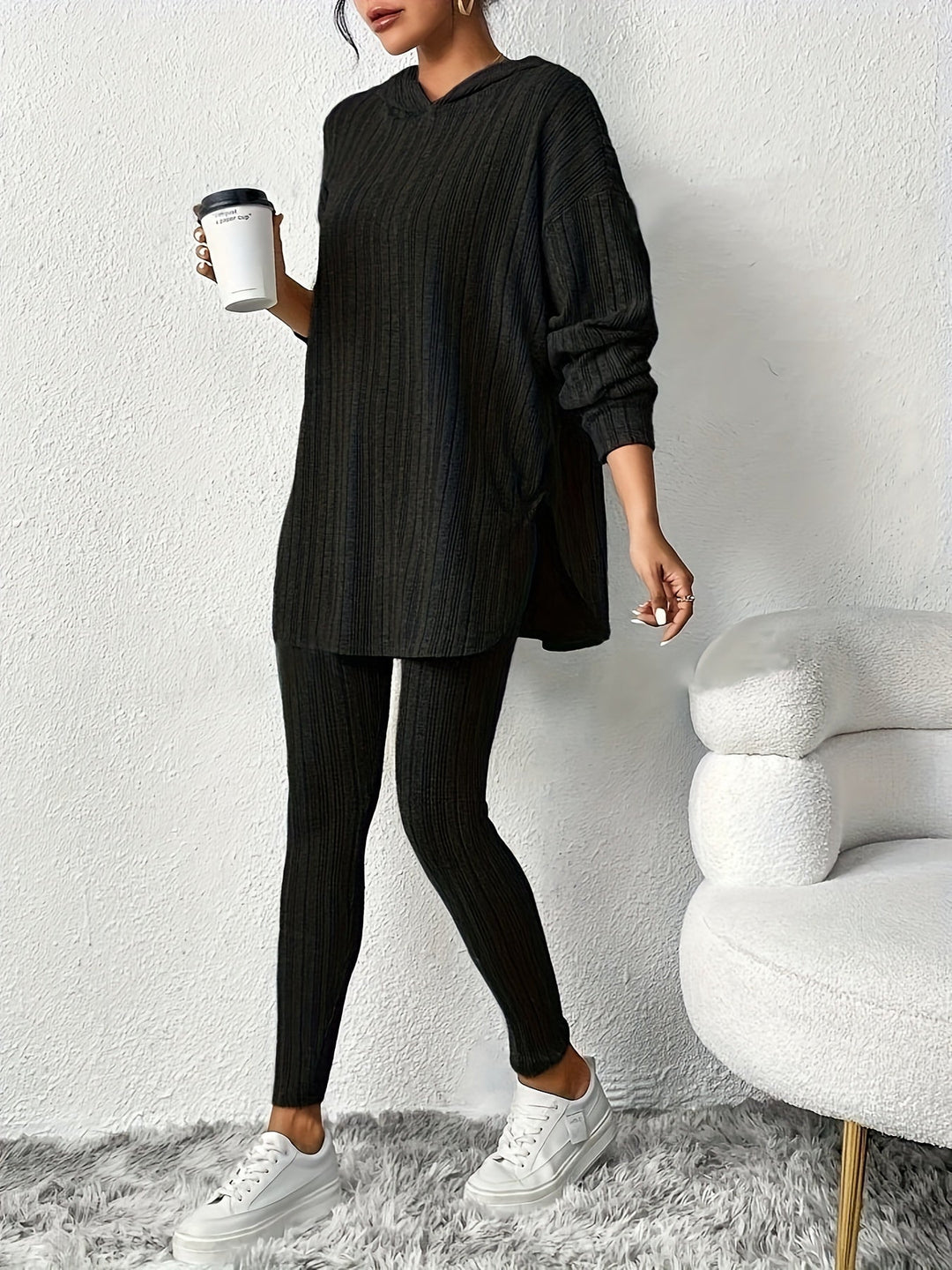 Drune | Geripptes Strick-Loungewear-Set
