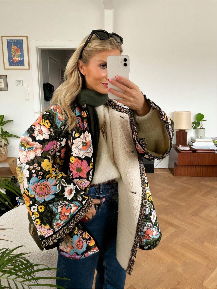 Drune | Künstlerische und einzigartige Jacke für Frauen
