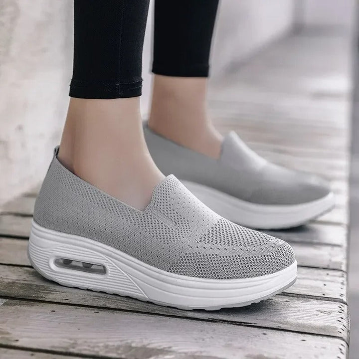 Drune | Orthopedic shoes for women No more pain in the feet and hours of walking possible