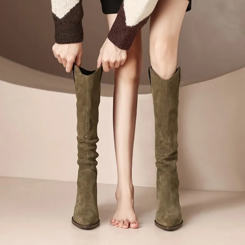 Drune - Vintage-Stiefel aus Wildleder mit Rüschen