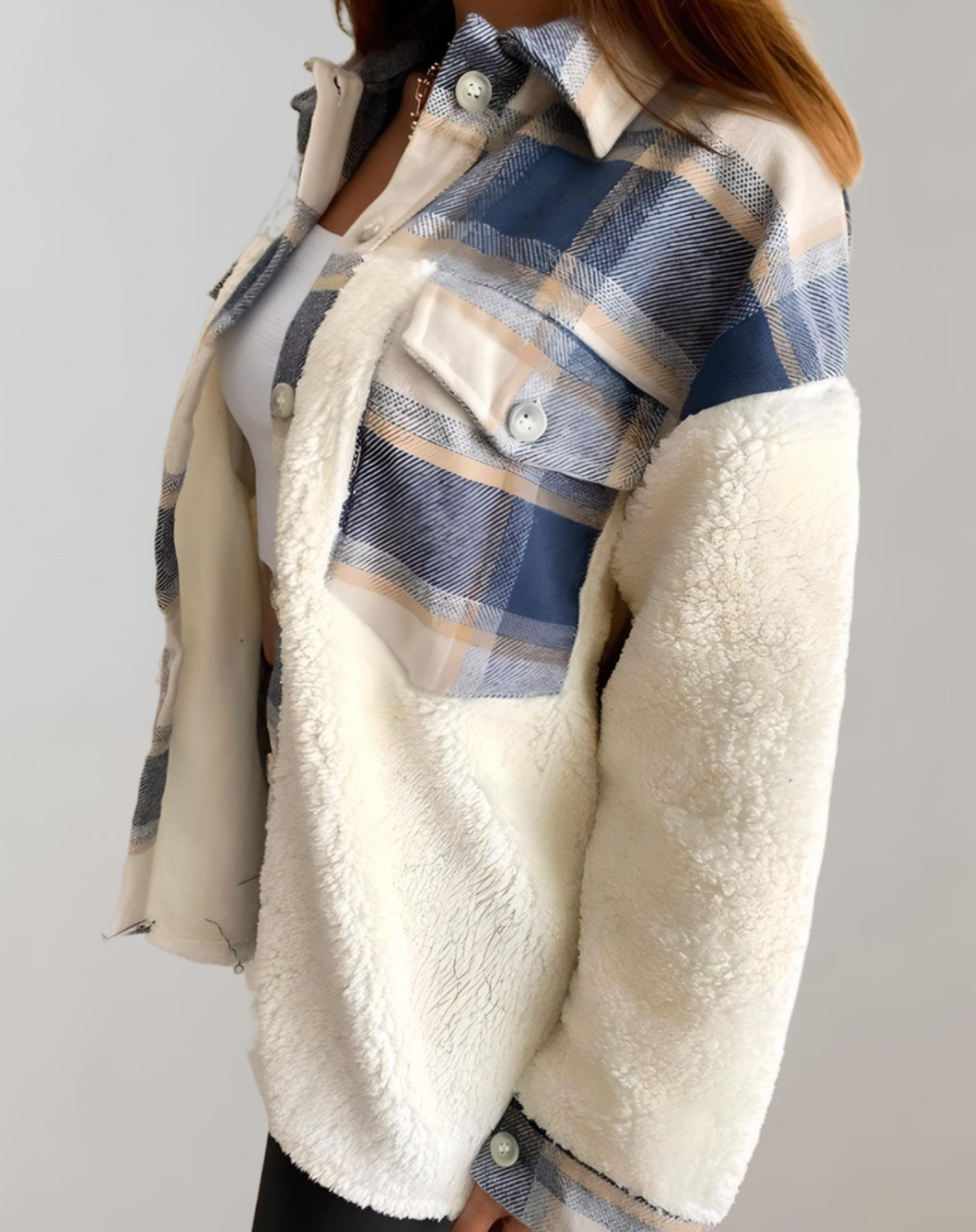 Drune | Damenkaro-Jacke mit Brusttaschen und Knopf