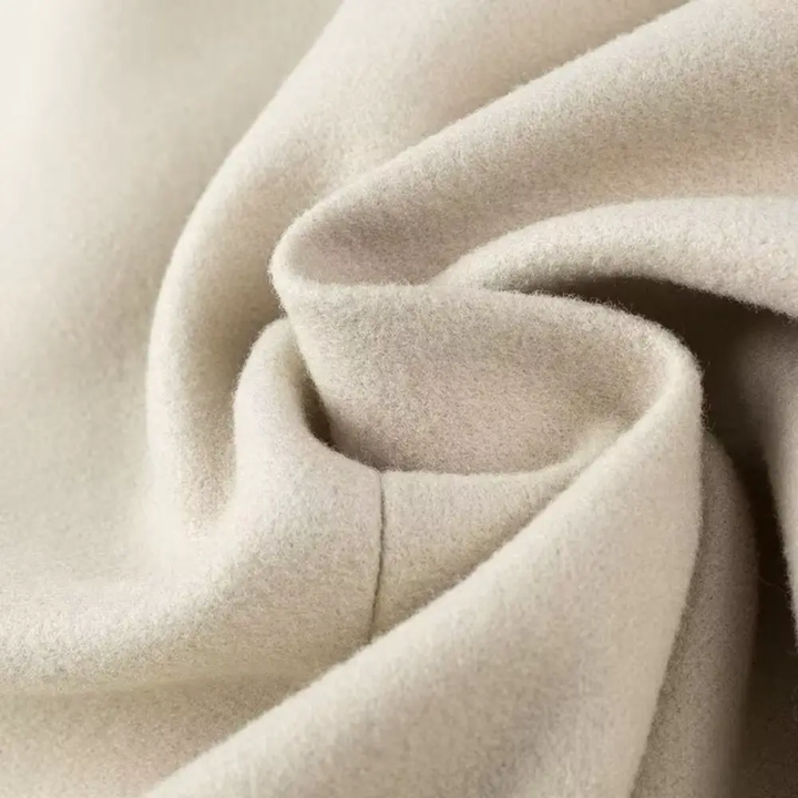 Drune | Quasten Blends Mantel