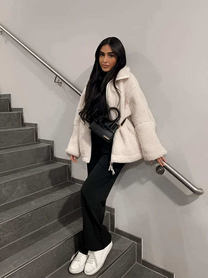 Drune | Douillet Teddyjacke Crème für eleganten Komfort