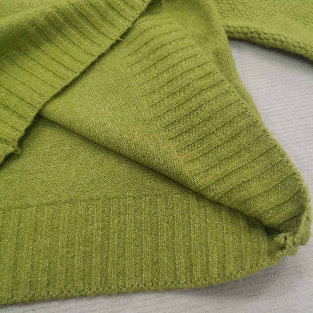 Drune | Übergroßer Strickrollkragenpullover in Grasgrün