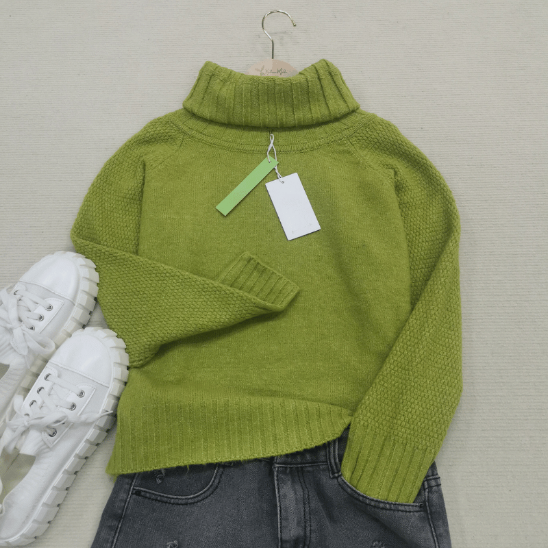 Drune | Übergroßer Strickrollkragenpullover in Grasgrün