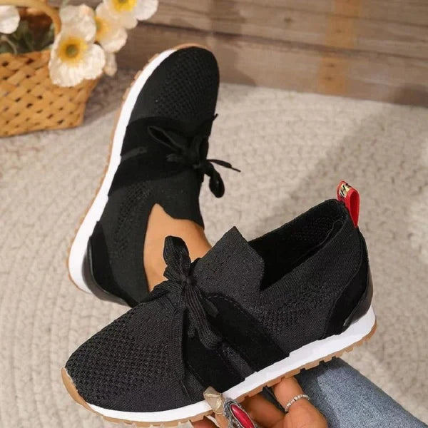 Modische Schuhe aus Mesh