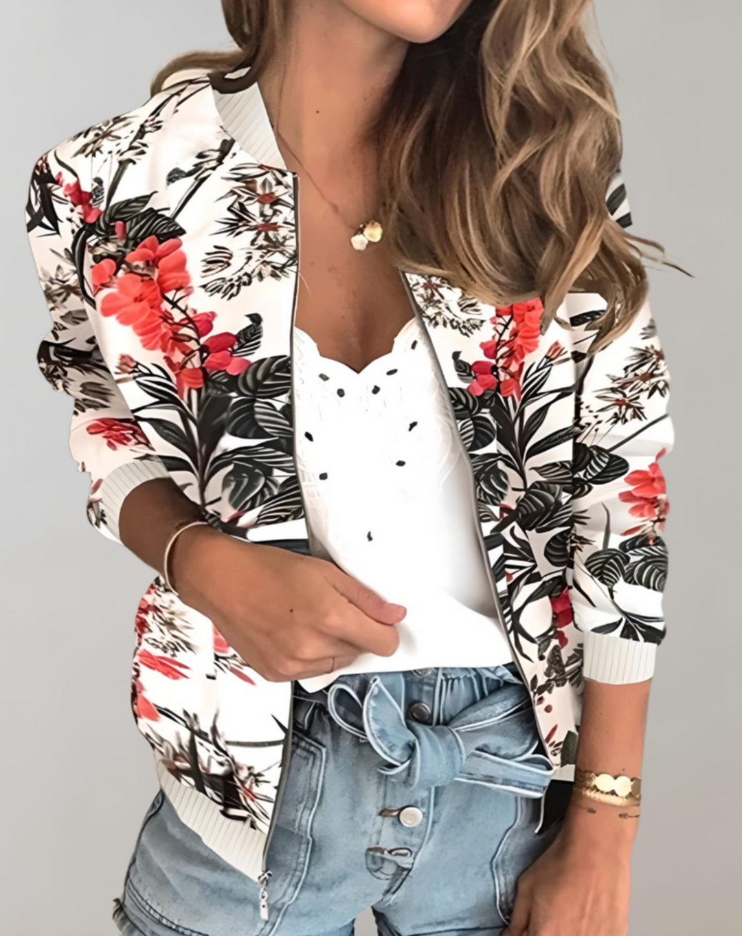 Drune | Kurzarm-Damenjacke mit floralem Muster