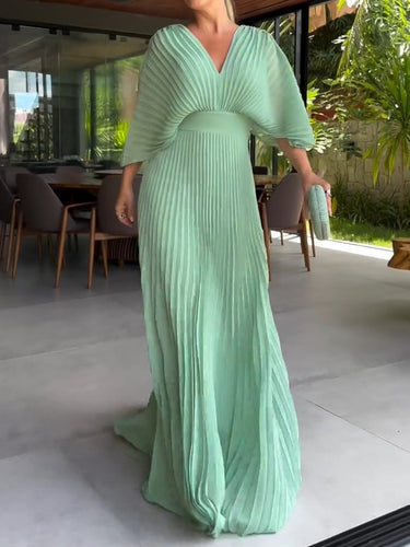 Drune | Vibrantes Falten-Maxikleid
