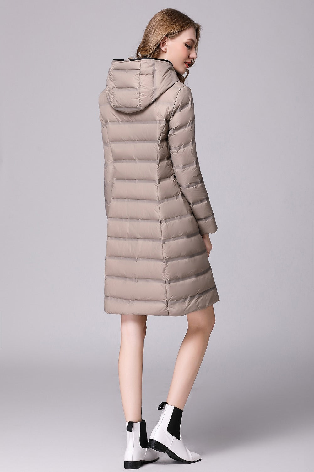 Drune | Elegante Leichtigkeit" nahtloser langer Mantel