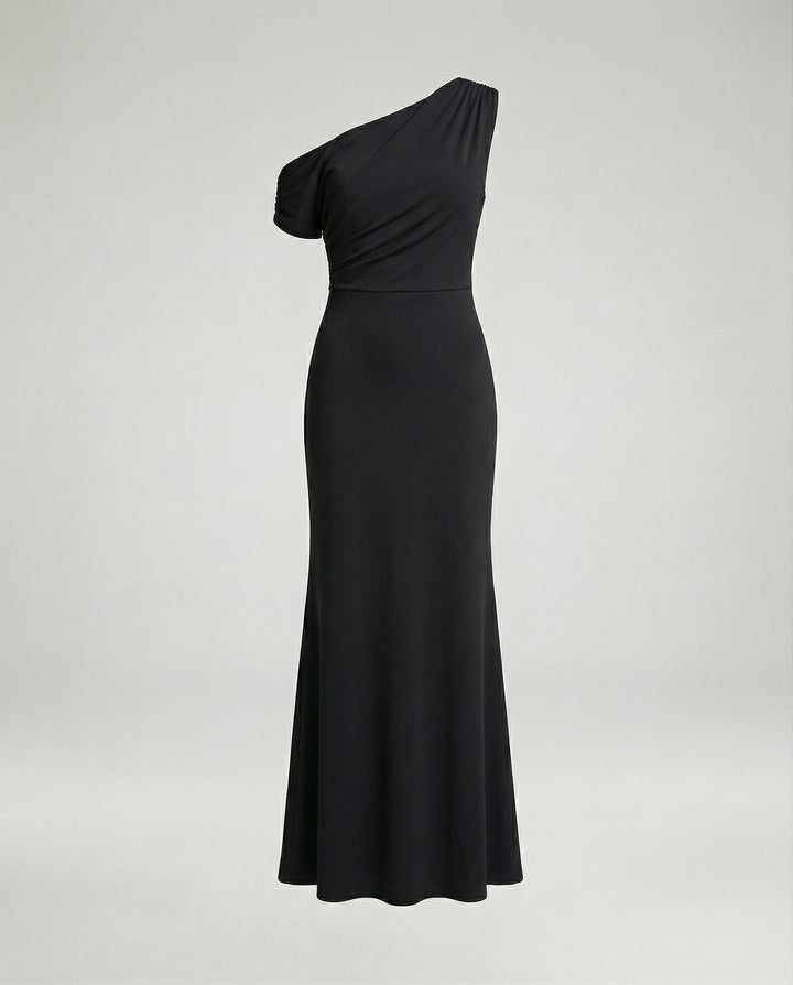 Figurbetontes elegantes Abendkleid asymmetrisch