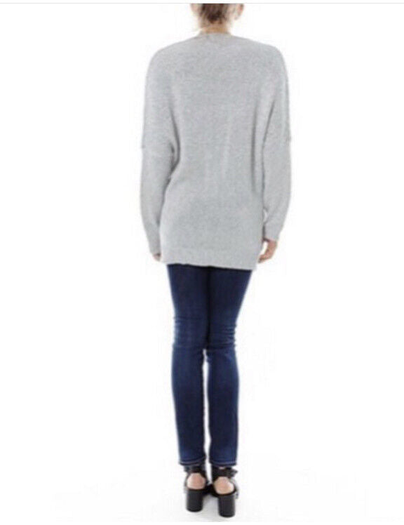 Drune | Cross Sweatshirt Mit V-Ausschnitt