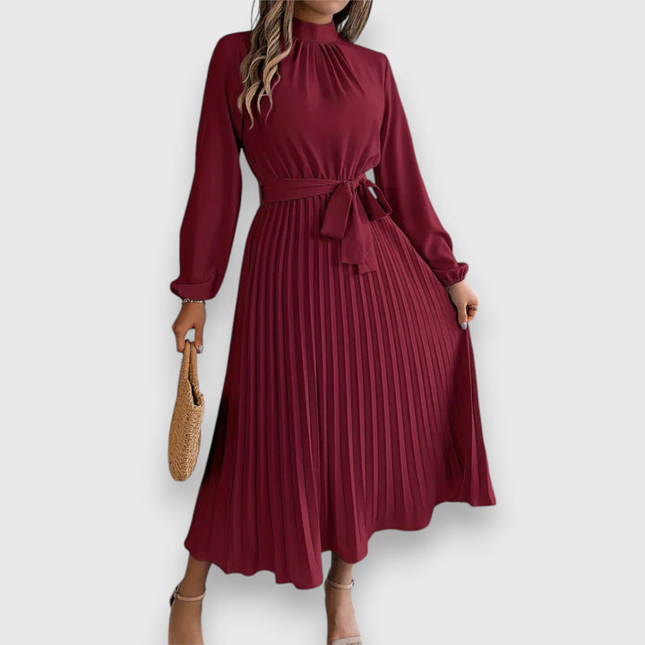 Drune | Zeitlose Eleganz in Einem Midikleid