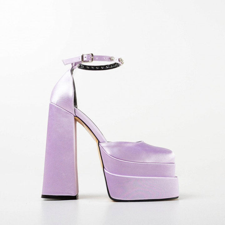 Drune | Glänzende Satin Pumps mit Quadratischer Spitze und Klobigem Plateau