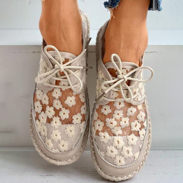 Drune | Atmungsaktive Spitzen-Sneaker mit Blumenstickerei für Damen