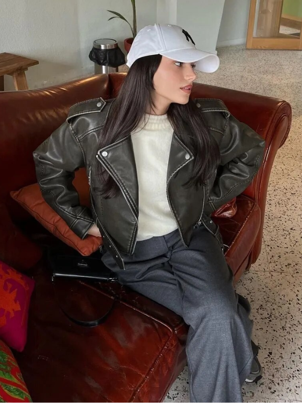 Drune | Kurz Geschnittene Bikerjacke - Vintage & Stilvoll
