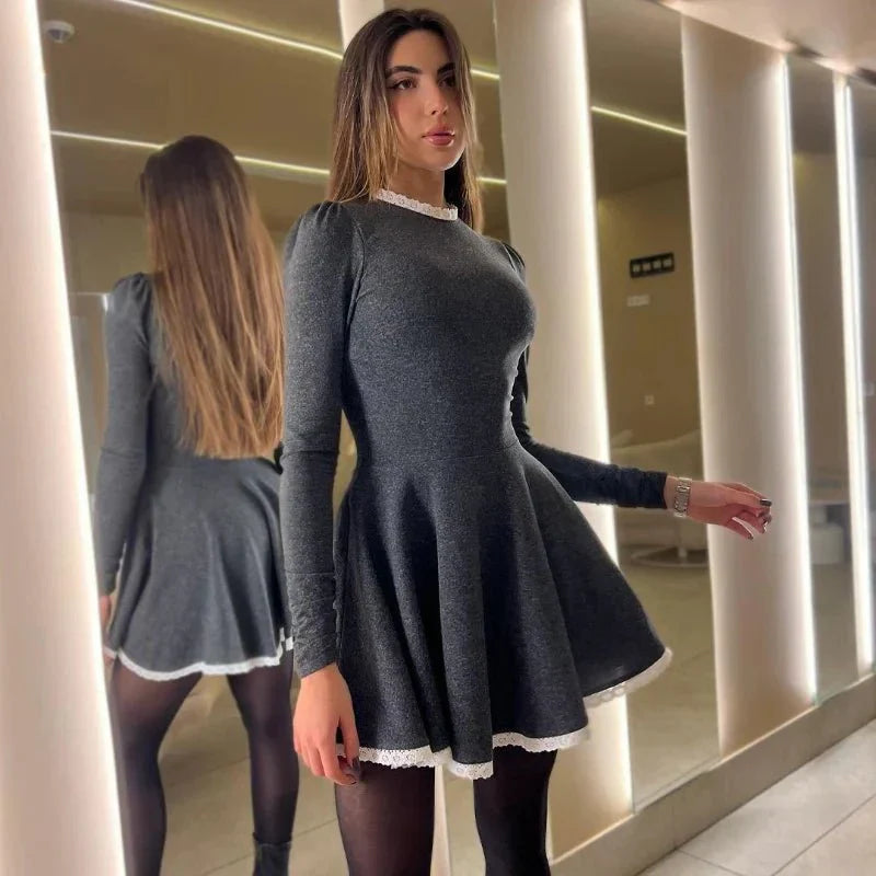 Drune | Weibliche Spitzen A-Linien Mini Kleid